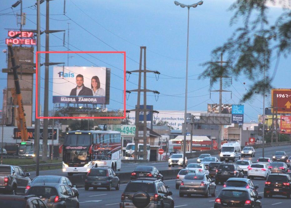 Gran Formato en Tigre - Panamericana y Ruta 202 (mano izquierda)